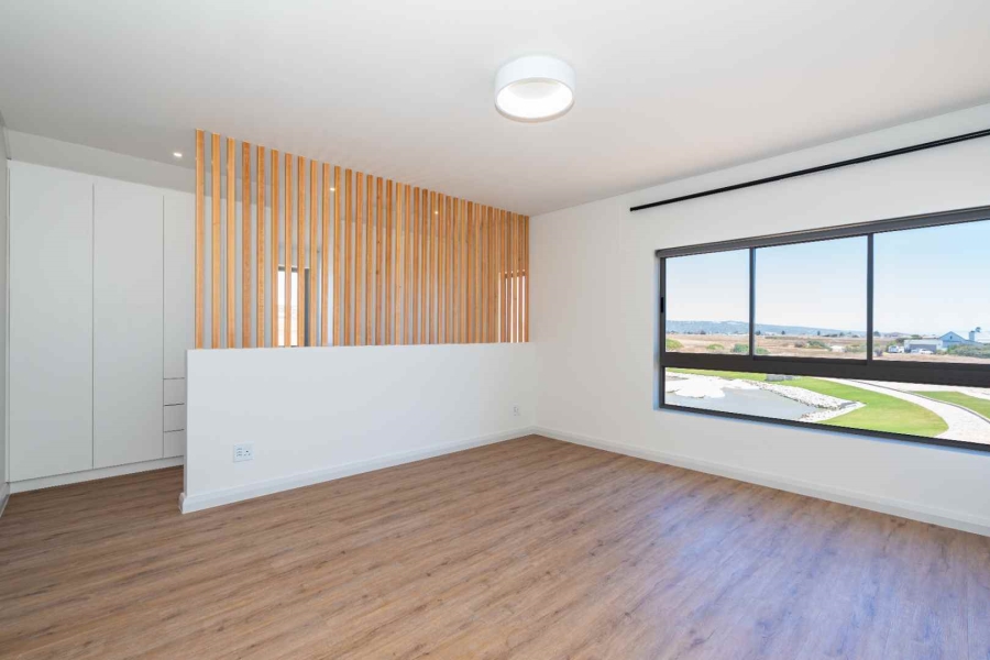 To Let 2 Bedroom Property for Rent in Langebaan Western Cape